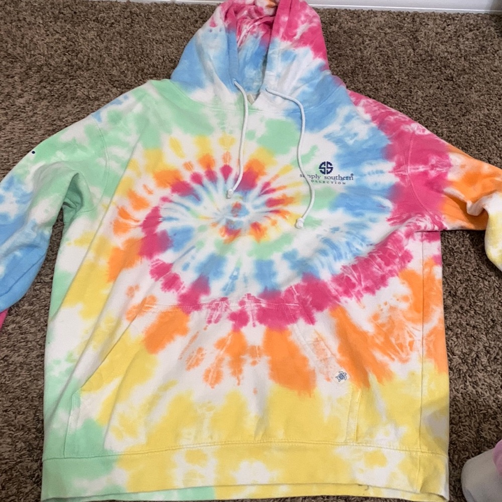 sweatshirt
